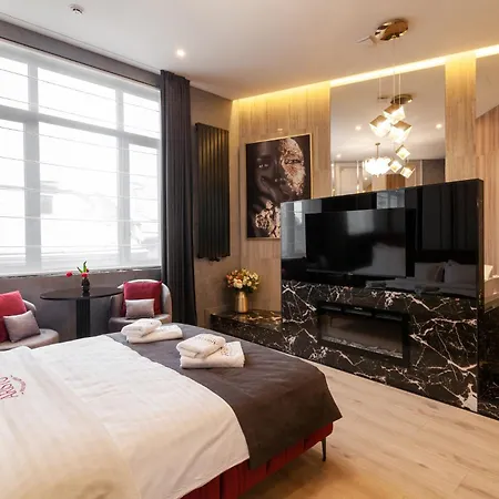 Szálloda Aristo Jacuzzi *