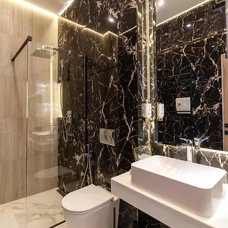 Aristo Jacuzzi * Lviv