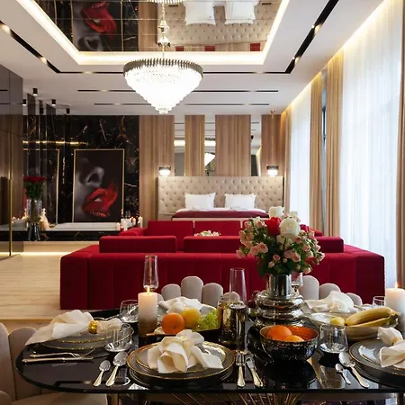 Aristo Jacuzzi 호텔 *