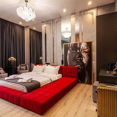 호텔 Aristo Jacuzzi *