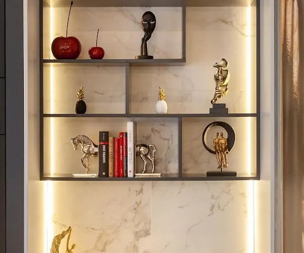 ホテル Aristo Jacuzzi リヴィウ