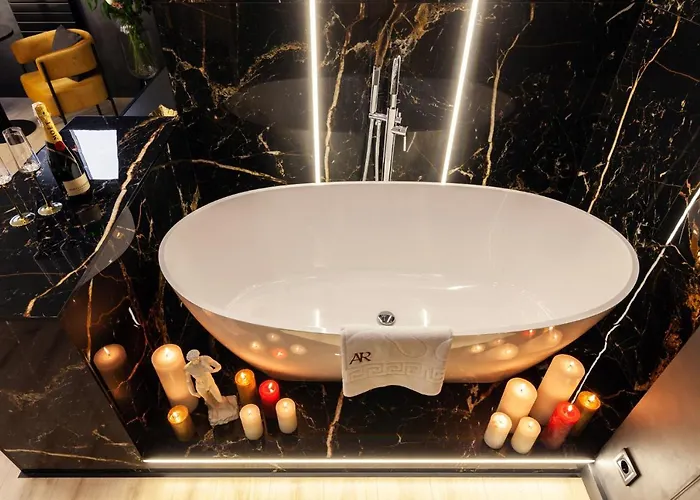 Aristo Jacuzzi * Λβιβ