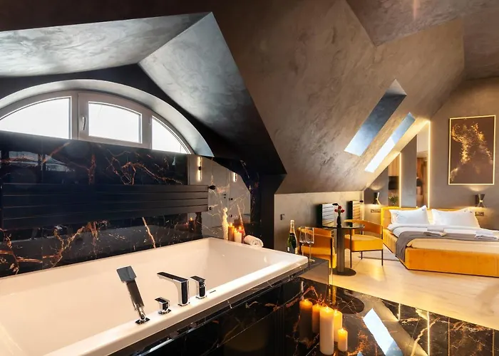 Aristo Jacuzzi * Λβιβ