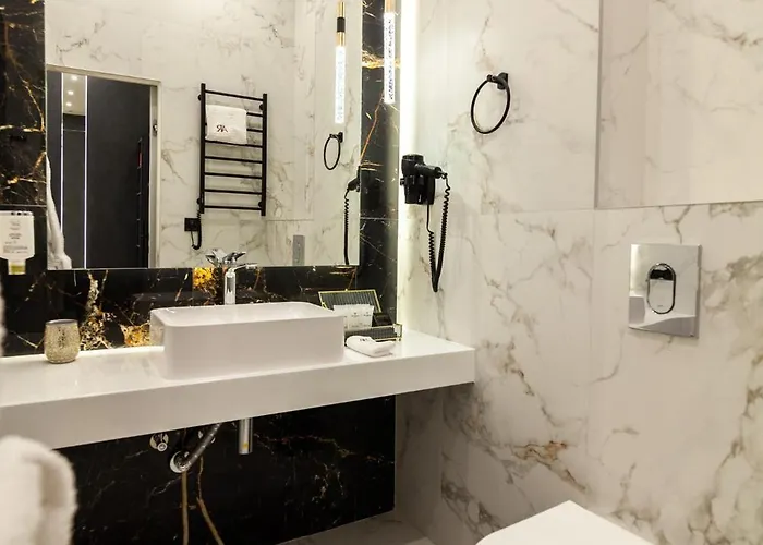 Aristo Jacuzzi Ξενοδοχείο *