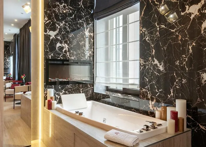 Aristo Jacuzzi Ξενοδοχείο Λβιβ