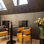Aristo Jacuzzi Hotel Lviv