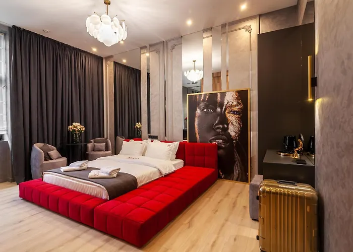 Отель Aristo Jacuzzi *