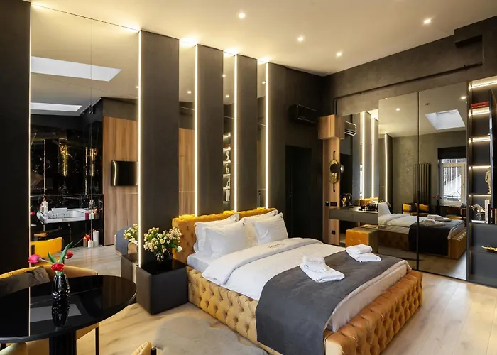 Aristo Jacuzzi Отель *